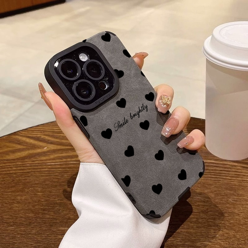 Luxury Watch Case - เคสโทรศัพท์หนังนิ่มลายหัวใจสีดำสุดหรู สำหรับ iPhone 17 16 15