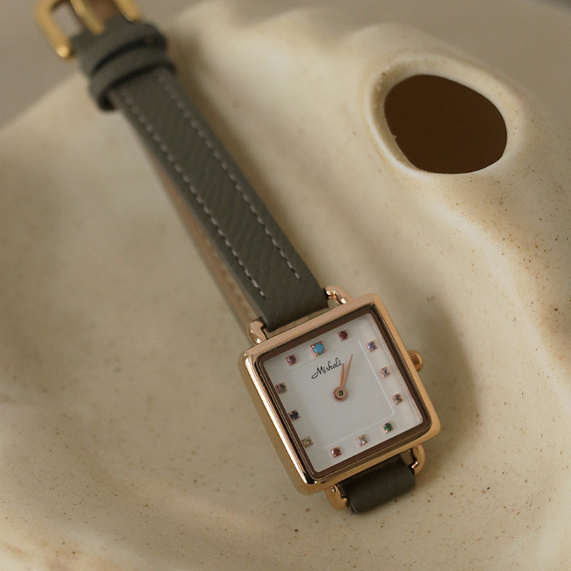 นาฬิกาข้อมือผู้หญิงดั้งเดิม สไ - Luxury Watch With Leather Strap บทวิจารณ์และราคา