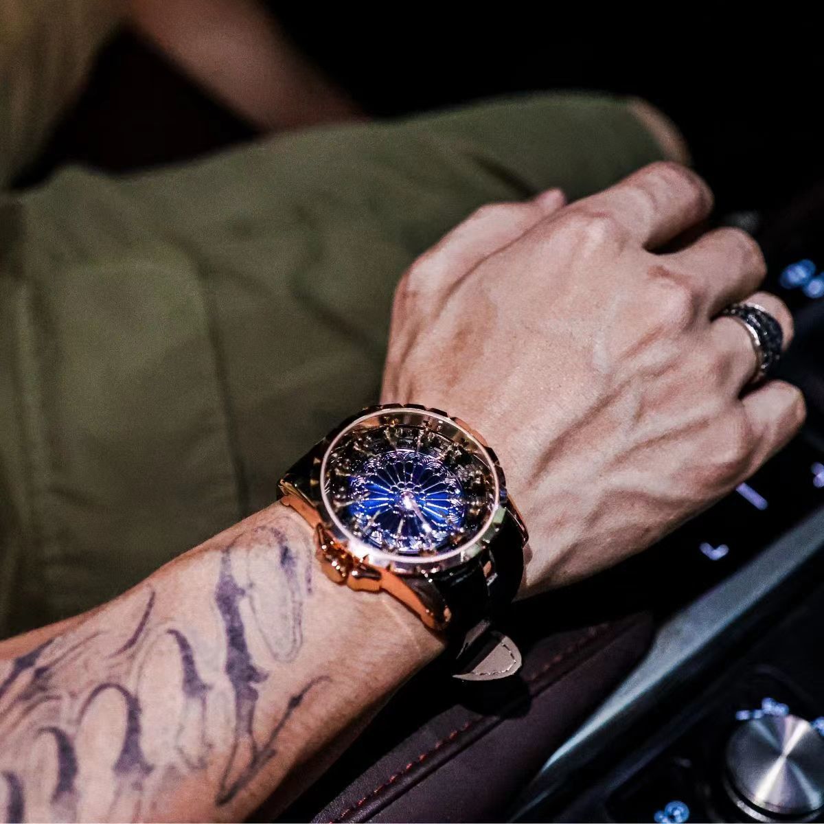 นาฬิกาผู้ชายสุดหรูและสง่างามระ - Luxury Watch Tier บทวิจารณ์และราคา