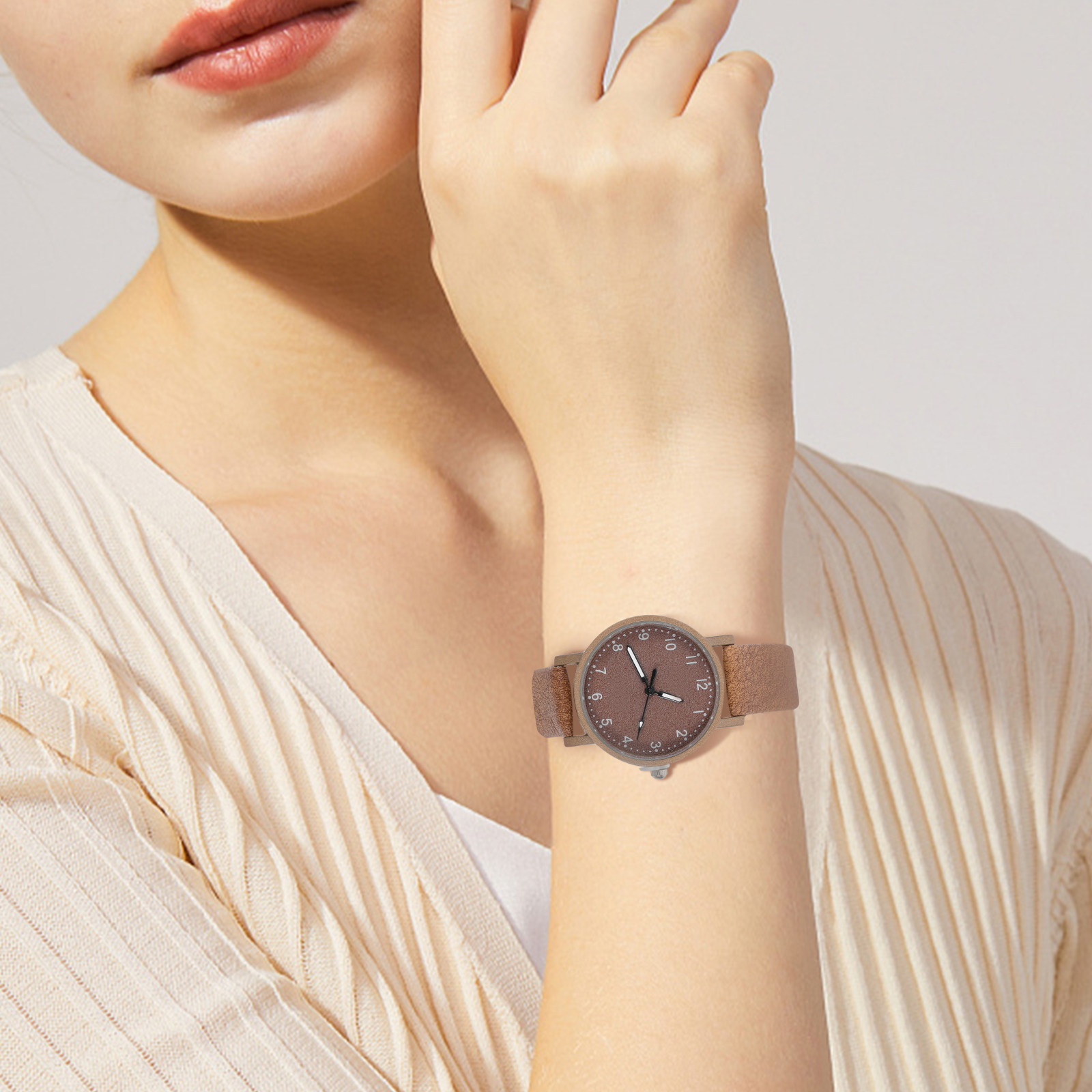 นาฬิกาควอตซ์ดีไซน์ทันสมัยสำหรั - Luxury Watch Gift For Her บทวิจารณ์และราคา