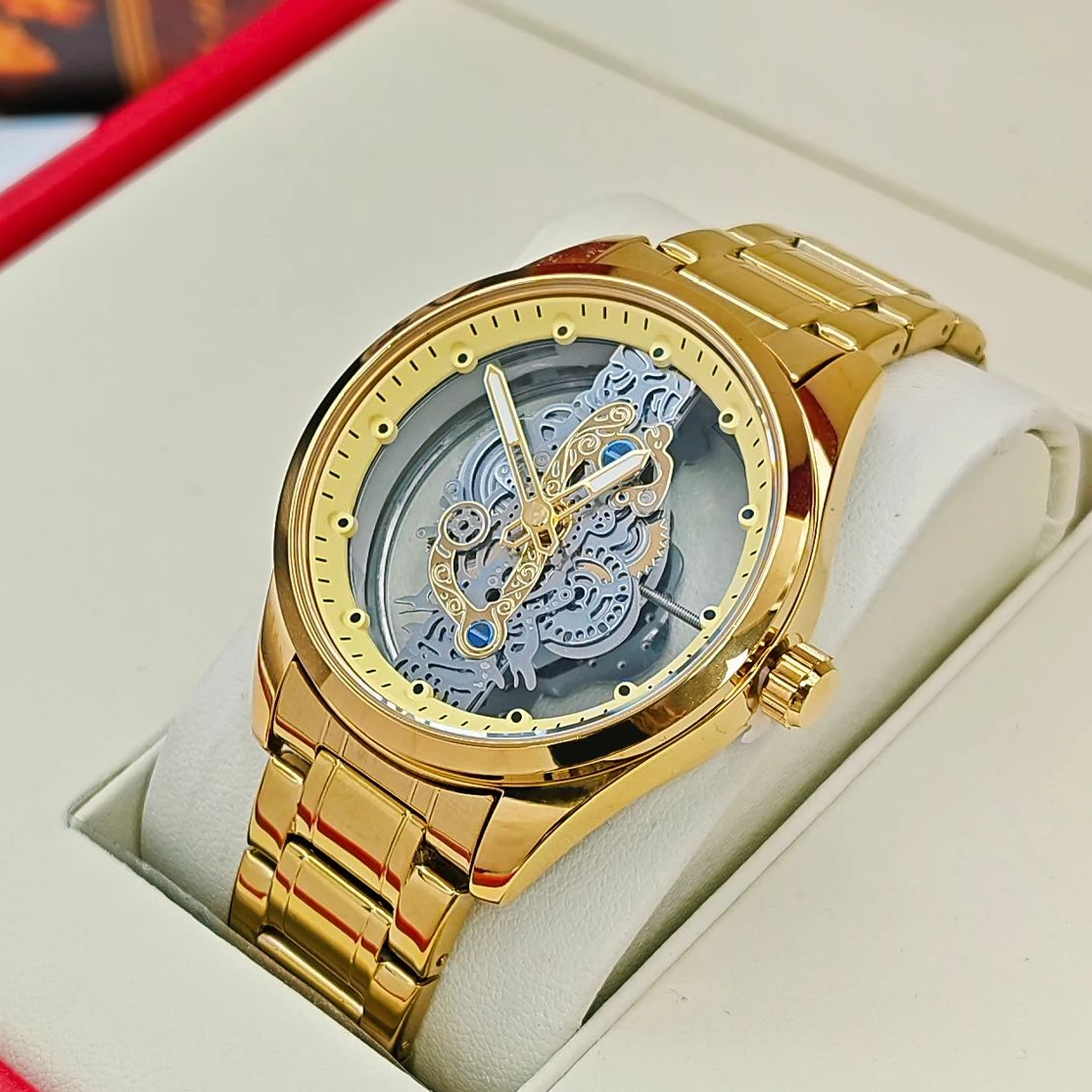 นาฬิกาข้อมือผู้ชายอัตโนมัติระด - Luxury Watch Tier บทวิจารณ์และราคา