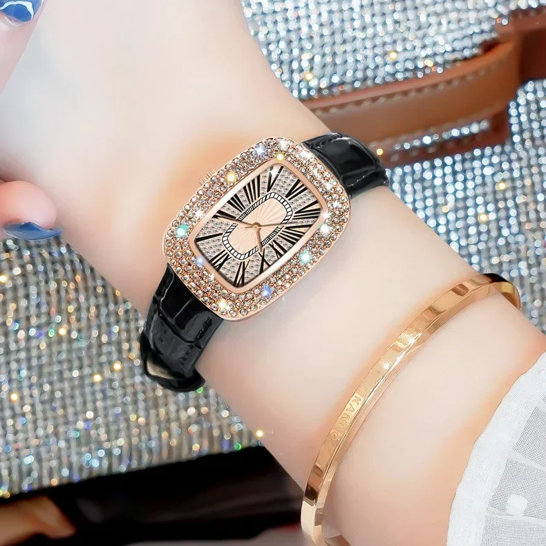 นาฬิกาสายหนังผู้หญิงทันสมัยและ - Luxury Watch With Leather Strap บทวิจารณ์และราคา